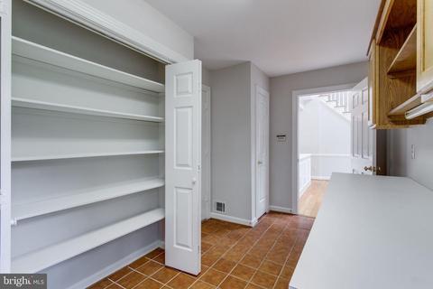 8002 Old Falls Rd, Mclean, VA 22102 photo 24