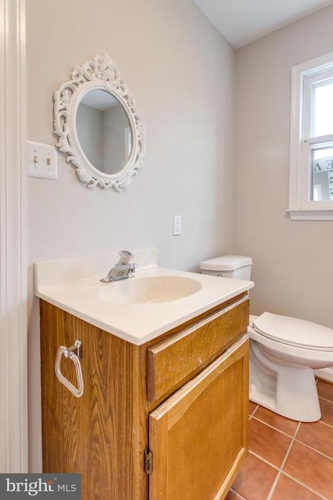 8002 Old Falls Rd, Mclean, VA 22102 photo 26