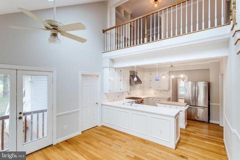 8002 Old Falls Rd, Mclean, VA 22102 photo 28