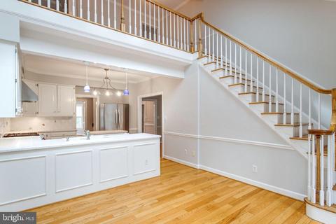 8002 Old Falls Rd, Mclean, VA 22102 photo 29
