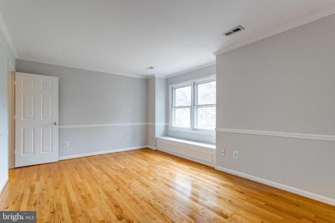 8002 Old Falls Rd, Mclean, VA 22102 photo 58