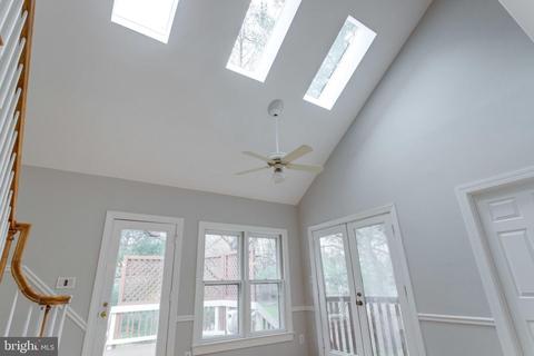 8002 Old Falls Rd, Mclean, VA 22102 photo 38