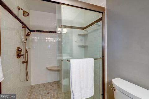 7445 Shepherd Ridge Ct, Springfield, VA 22153 photo 21