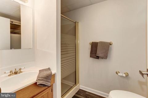 6915 Ashbury Dr, Springfield, VA 22152 photo 21