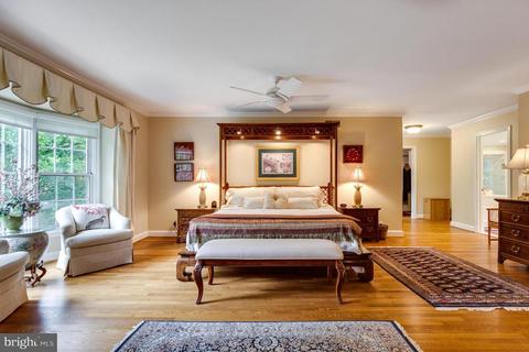 8609 Brook Rd, Mclean, VA 22102 photo 23