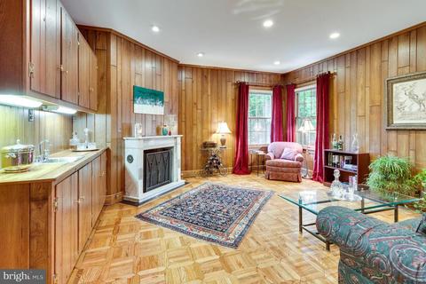 8609 Brook Rd, Mclean, VA 22102 photo 12