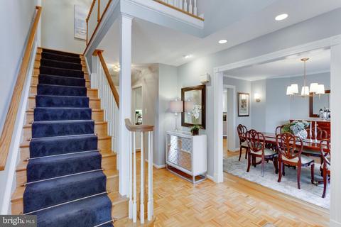 7721 Lear Rd, Mclean, VA 22102 photo 4