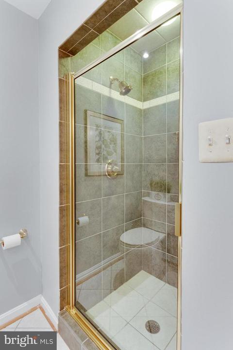 7721 Lear Rd, Mclean, VA 22102 photo 17