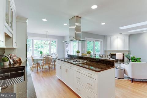 7721 Lear Rd, Mclean, VA 22102 photo 6