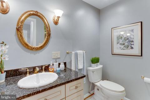 7721 Lear Rd, Mclean, VA 22102 photo 16