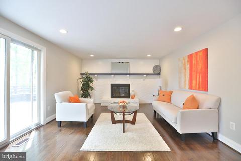 7832 Roundabout Way, Springfield, VA 22153 photo 3