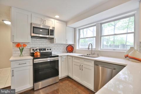 7832 Roundabout Way, Springfield, VA 22153 photo 15