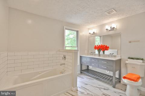 7832 Roundabout Way, Springfield, VA 22153 photo 23