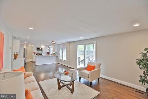 7832 Roundabout Way, Springfield, VA 22153 photo 6