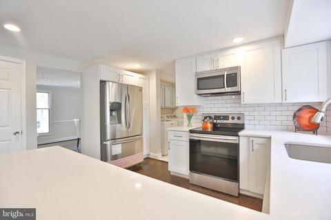 7832 Roundabout Way, Springfield, VA 22153 photo 18
