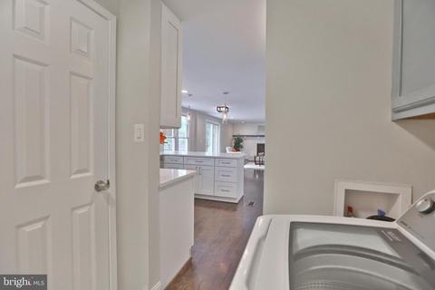7832 Roundabout Way, Springfield, VA 22153 photo 42