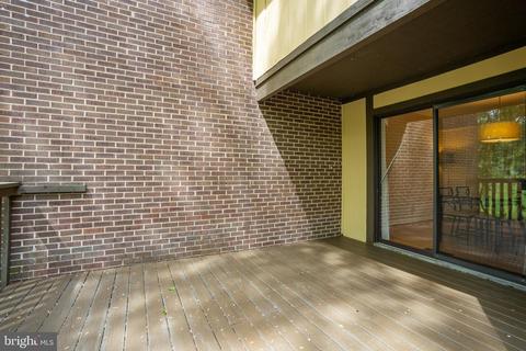 2140 Glencourse Ln, Reston, VA 20191 photo 15