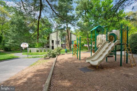 2140 Glencourse Ln, Reston, VA 20191 photo 33