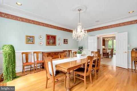 6722 Benjamin St, Mclean, VA 22101 photo 13