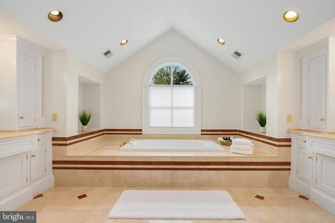 6722 Benjamin St, Mclean, VA 22101 photo 28