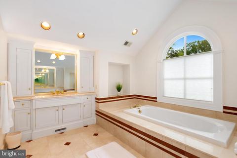 6722 Benjamin St, Mclean, VA 22101 photo 30
