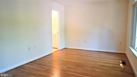 2008 Golf Course Dr, Reston, VA 20191 photo 20