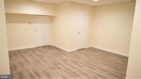 2008 Golf Course Dr, Reston, VA 20191 photo 33