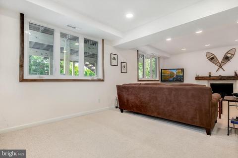 1712 Maxwell Ct, Mclean, VA 22101 photo 22