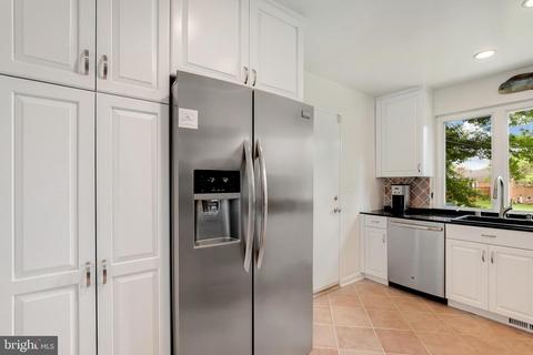 1712 Maxwell Ct, Mclean, VA 22101 photo 8