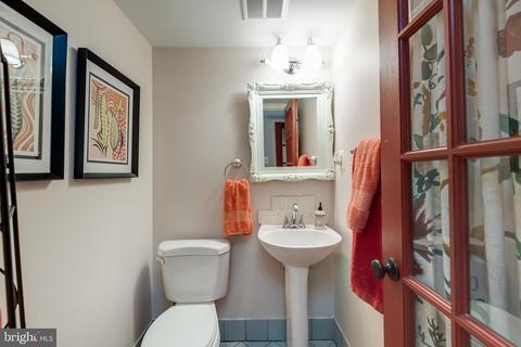 7914 Lysander Ct, Mclean, VA 22102 photo 11