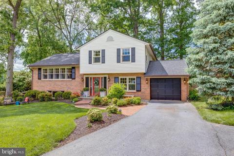 7914 Lysander Ct, Mclean, VA 22102 photo 2
