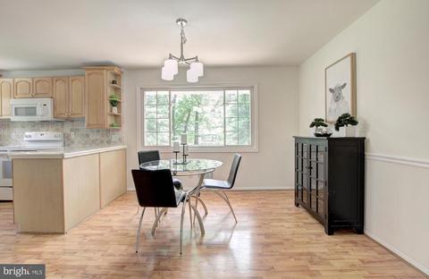 7605 Dunston St, Springfield, VA 22151 photo 13