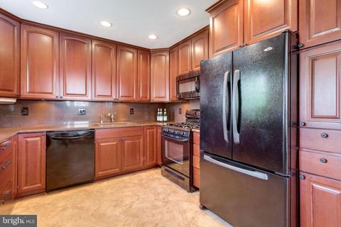 7418 Hogarth St, Springfield, VA 22151 photo 15