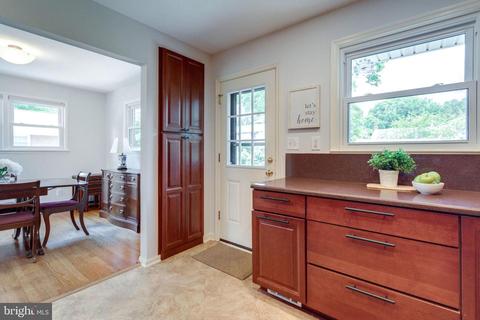 7418 Hogarth St, Springfield, VA 22151 photo 19