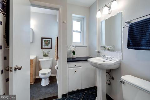 7418 Hogarth St, Springfield, VA 22151 photo 32