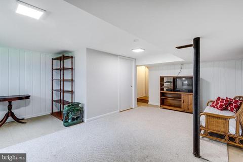 7418 Hogarth St, Springfield, VA 22151 photo 37
