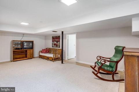 7418 Hogarth St, Springfield, VA 22151 photo 38