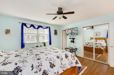 6926 Sydenstricker Rd, Springfield, VA 22152 photo 40