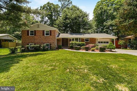 6926 Sydenstricker Rd, Springfield, VA 22152 photo 1