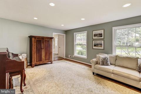 1173 Foxhound Ct, Mclean, VA 22102 photo 11