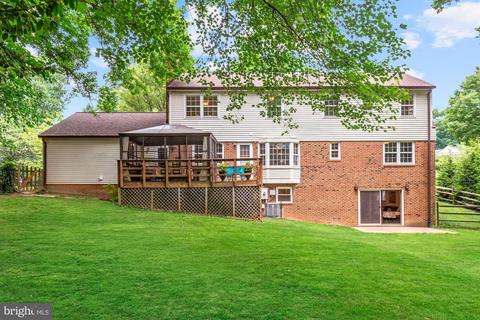1173 Foxhound Ct, Mclean, VA 22102 photo 35