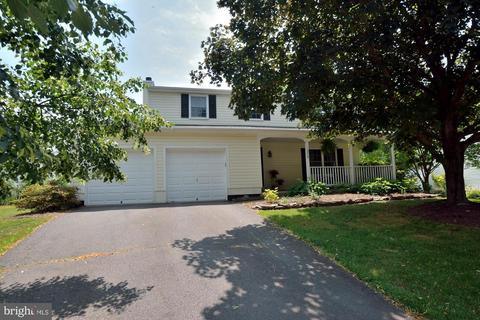 12807 Gatepost Ct, Herndon, VA 20171 photo 1