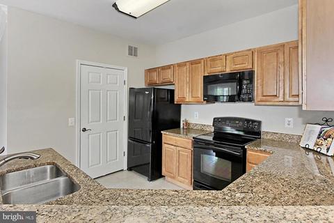 1530 Spring Gate Dr #9221, Mclean, VA 22102 photo 12