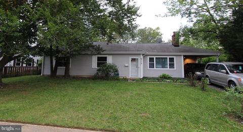 6715 Cimarron St, Springfield, VA 22150 photo 1