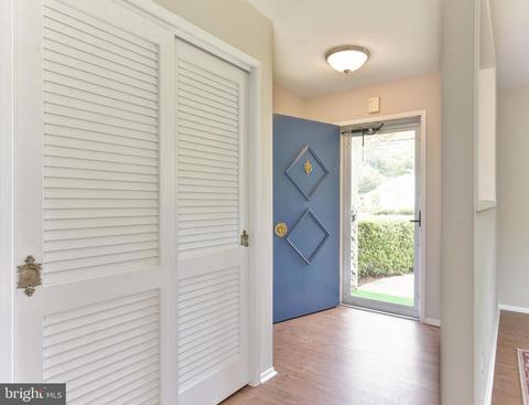 8021 Ellet Rd, Springfield, VA 22151 photo 4