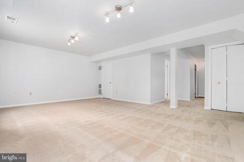 7441 Quincy Hall Ct, Springfield, VA 22153 photo 20