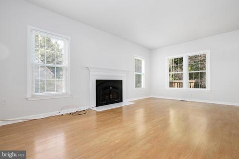 7441 Quincy Hall Ct, Springfield, VA 22153 photo 7