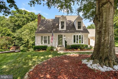 7441 Quincy Hall Ct, Springfield, VA 22153 photo 1