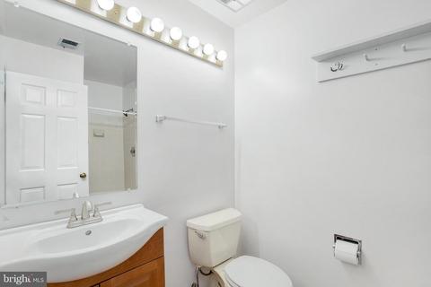 7441 Quincy Hall Ct, Springfield, VA 22153 photo 31