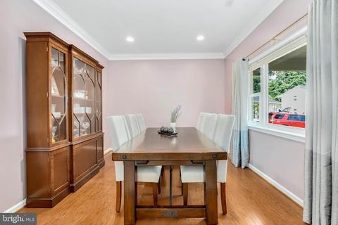 5511 Kathleen Pl, Springfield, VA 22151 photo 11